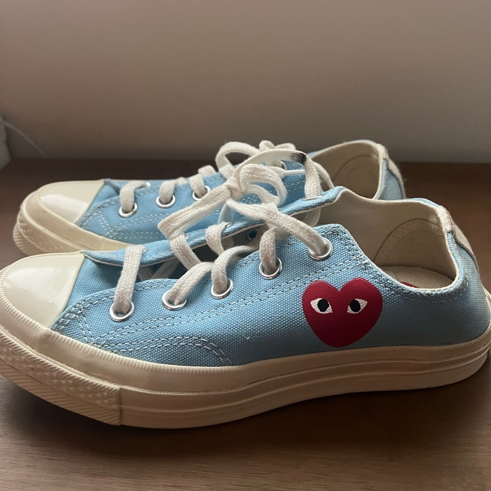 CDG converse